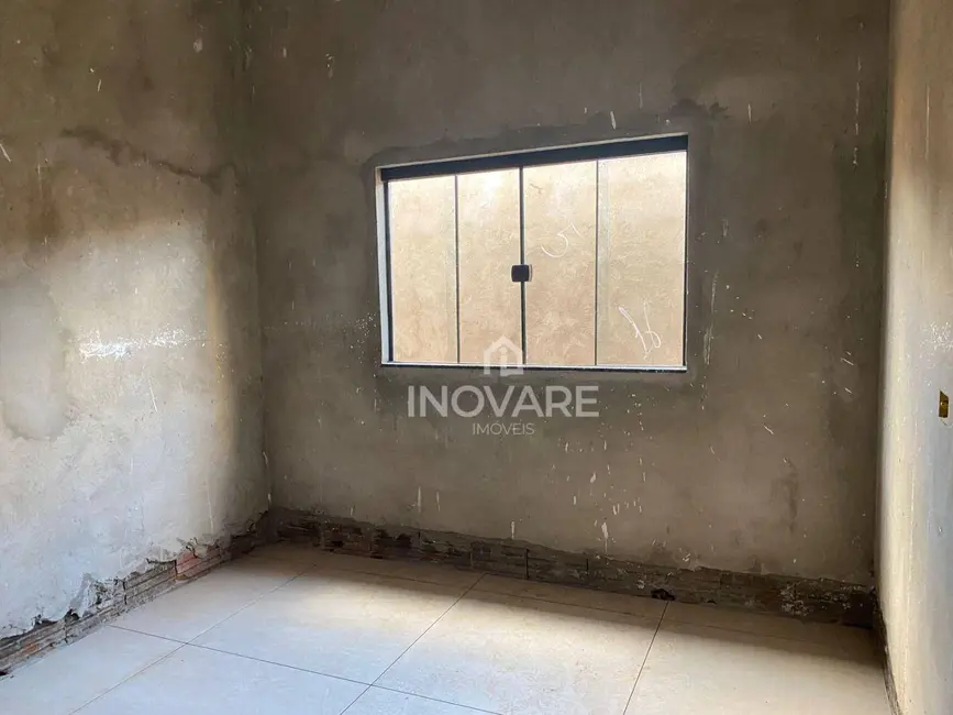 Foto 3 de Casa com 3 quartos à venda, 180m2 em Itumbiara - GO