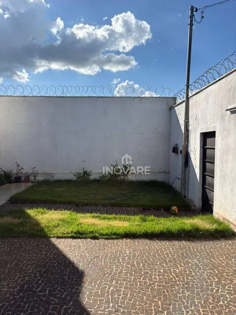 Foto 4 de Casa com 3 quartos à venda, 360m2 em Residencial Beira Rio I, Itumbiara - GO