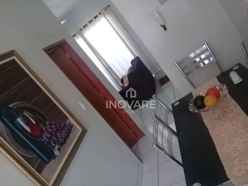 Foto 8 de Sobrado com 3 quartos para alugar em Itumbiara - GO