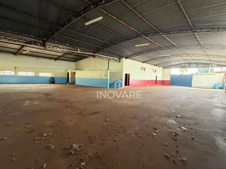 Foto 7 de Armazém / Galpão à venda e para alugar, 800m2 em Itumbiara - GO