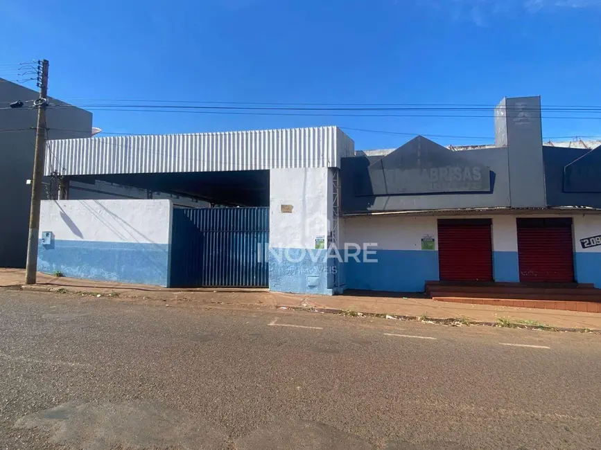 Foto 3 de Armazém / Galpão à venda e para alugar, 800m2 em Itumbiara - GO