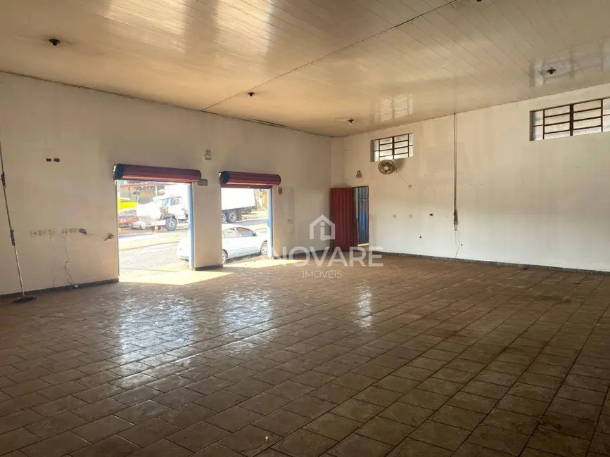 Foto 4 de Armazém / Galpão à venda e para alugar, 800m2 em Itumbiara - GO