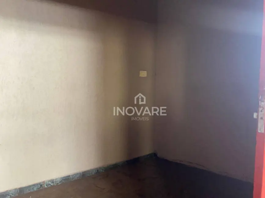 Foto 8 de Armazém / Galpão à venda e para alugar, 800m2 em Itumbiara - GO