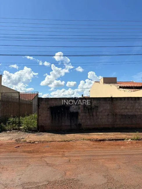 Foto 3 de Terreno / Lote à venda, 360m2 em Itumbiara - GO