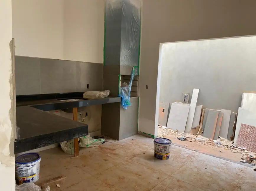 Foto 8 de Casa com 3 quartos à venda, 180m2 em Itumbiara - GO