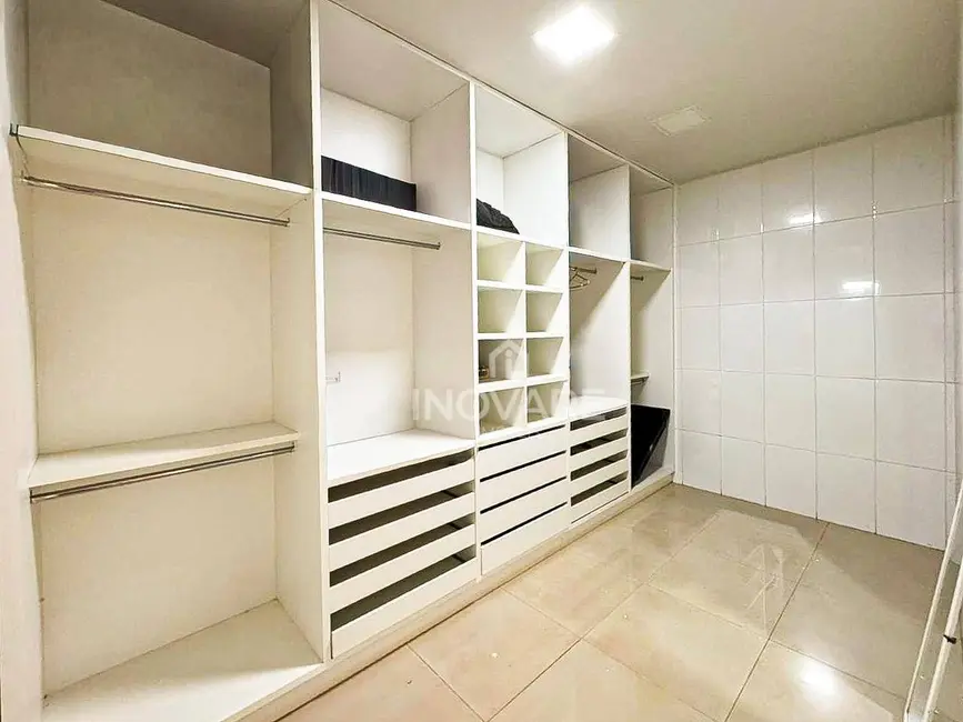 Foto 5 de Casa com 2 quartos à venda, 360m2 em Itumbiara - GO