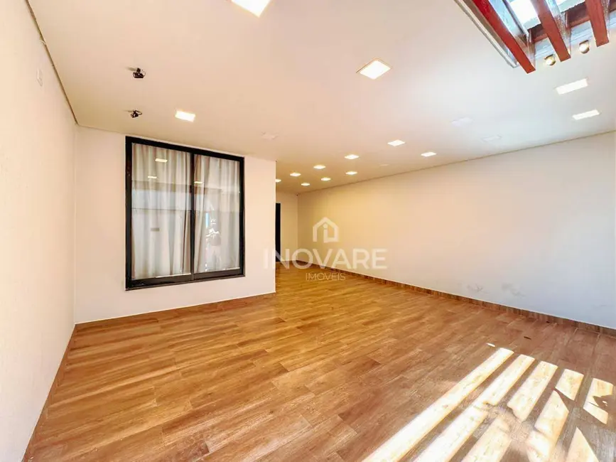 Foto 2 de Casa com 2 quartos à venda, 360m2 em Itumbiara - GO