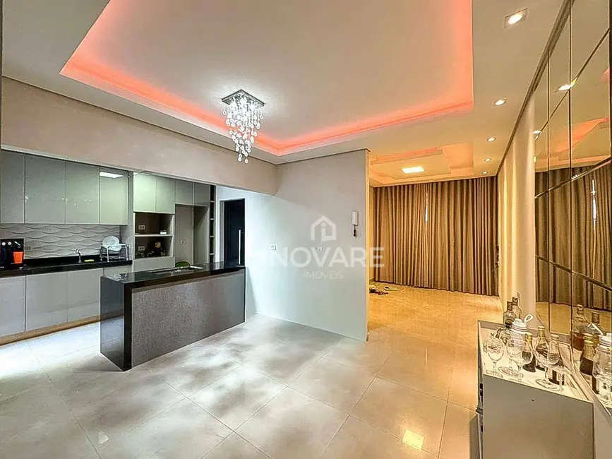 Foto 9 de Casa com 2 quartos à venda, 360m2 em Itumbiara - GO