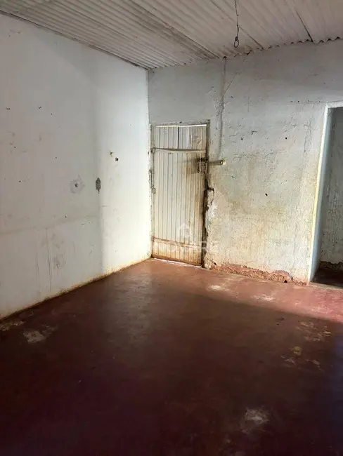 Foto 7 de Casa com 3 quartos à venda, 360m2 em Itumbiara - GO