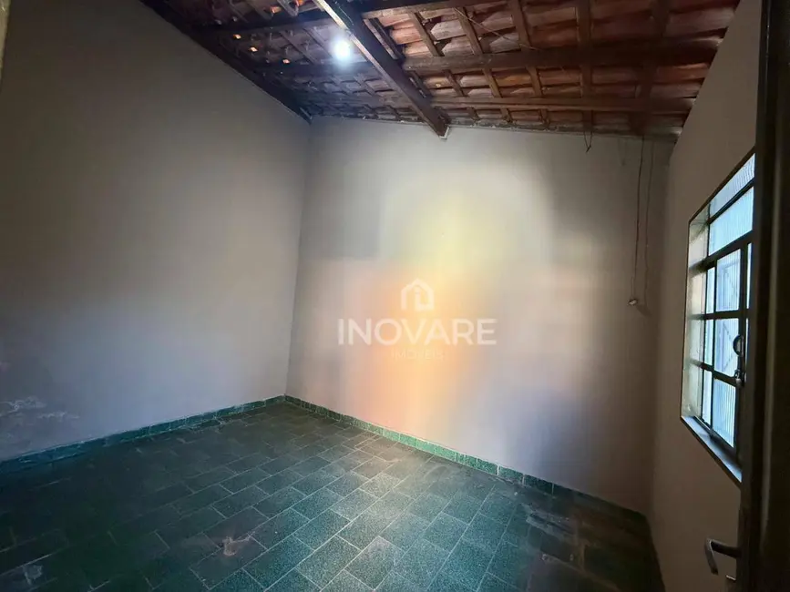 Foto 9 de Casa com 3 quartos à venda, 300m2 em Setor Anhanguera, Itumbiara - GO