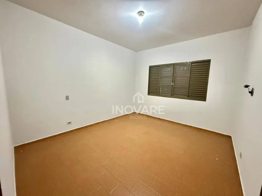 Foto 4 de Casa com 3 quartos à venda, 300m2 em Setor Anhanguera, Itumbiara - GO