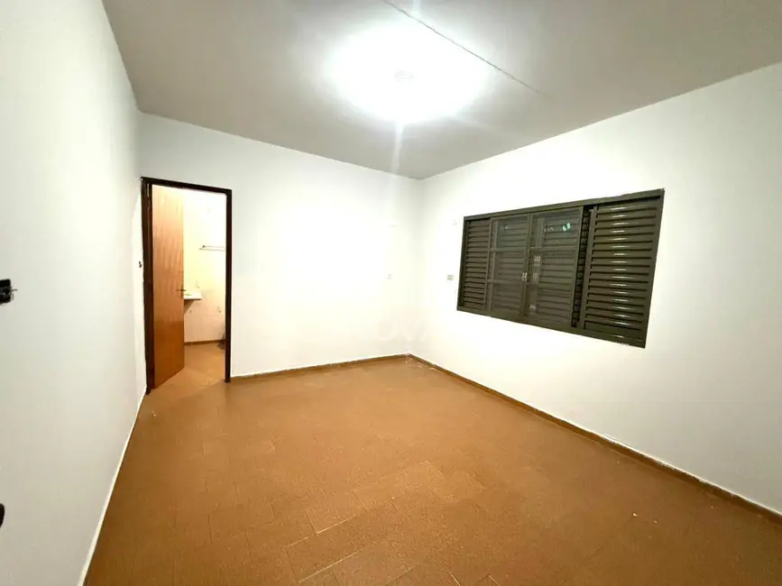 Foto 4 de Casa com 3 quartos à venda, 300m2 em Setor Anhanguera, Itumbiara - GO