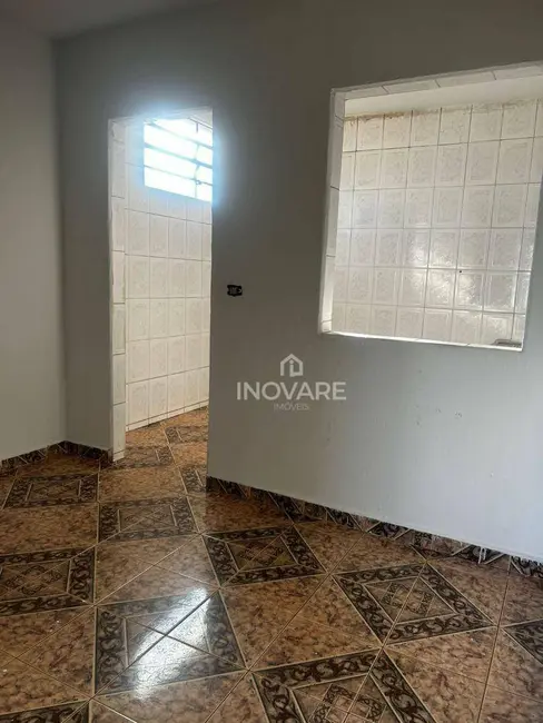 Foto 5 de Apartamento com 3 quartos para alugar em Social, Itumbiara - GO