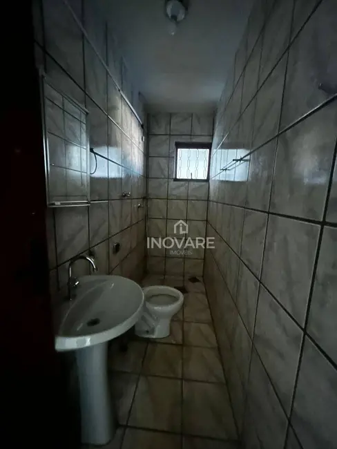 Foto 9 de Apartamento com 3 quartos para alugar em Social, Itumbiara - GO