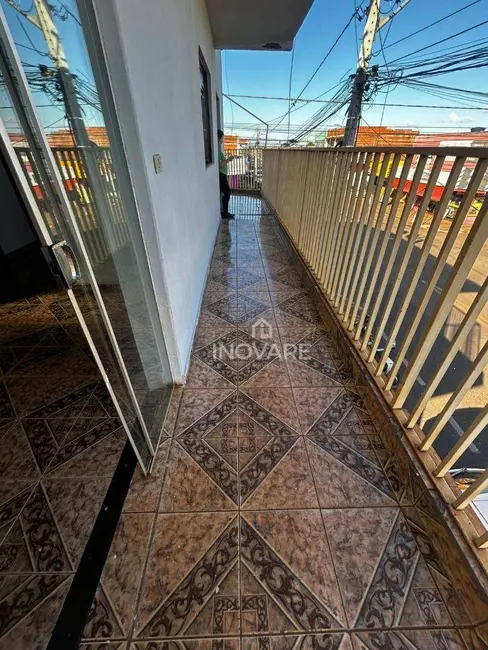 Foto 2 de Apartamento com 3 quartos para alugar em Social, Itumbiara - GO