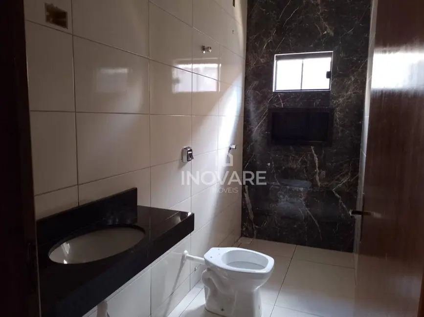 Casa com 2 quartos à venda, 180m2 em Itumbiara - GO - imagem 8 Foto 8 de Casa com 2 quartos à venda, 180m2 em Itumbiara - GO
