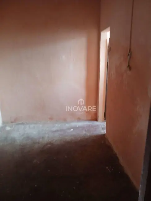 Foto 6 de Casa com 2 quartos à venda, 126m2 em Itumbiara - GO
