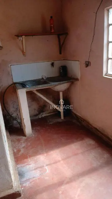 Foto 9 de Casa com 2 quartos à venda, 126m2 em Itumbiara - GO