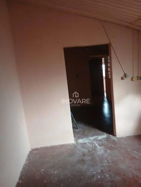 Foto 4 de Casa com 2 quartos à venda, 126m2 em Itumbiara - GO