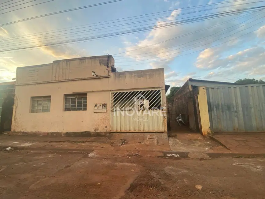 Casa com 2 quartos à venda, 360m2 em Itumbiara - GO - imagem 2 Foto 2 de Casa com 2 quartos à venda, 360m2 em Itumbiara - GO