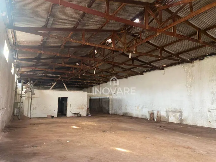 Foto 1 de Armazém / Galpão para alugar, 516m2 em Jardim América, Itumbiara - GO