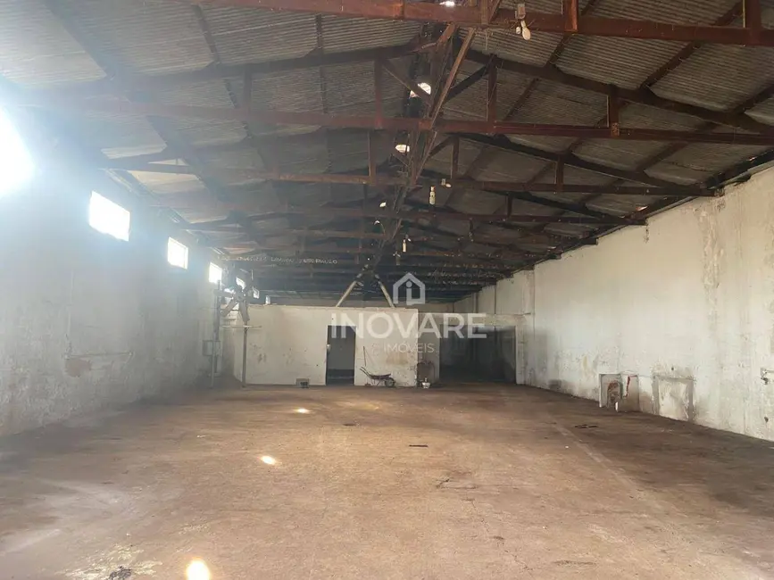 Foto 2 de Armazém / Galpão para alugar, 516m2 em Jardim América, Itumbiara - GO
