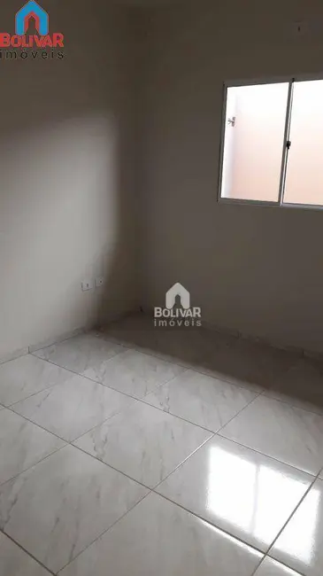 Casa com 2 quartos para alugar em Setor Planalto, Itumbiara - GO - imagem 9 Foto 9 de Casa com 2 quartos para alugar em Setor Planalto, Itumbiara - GO