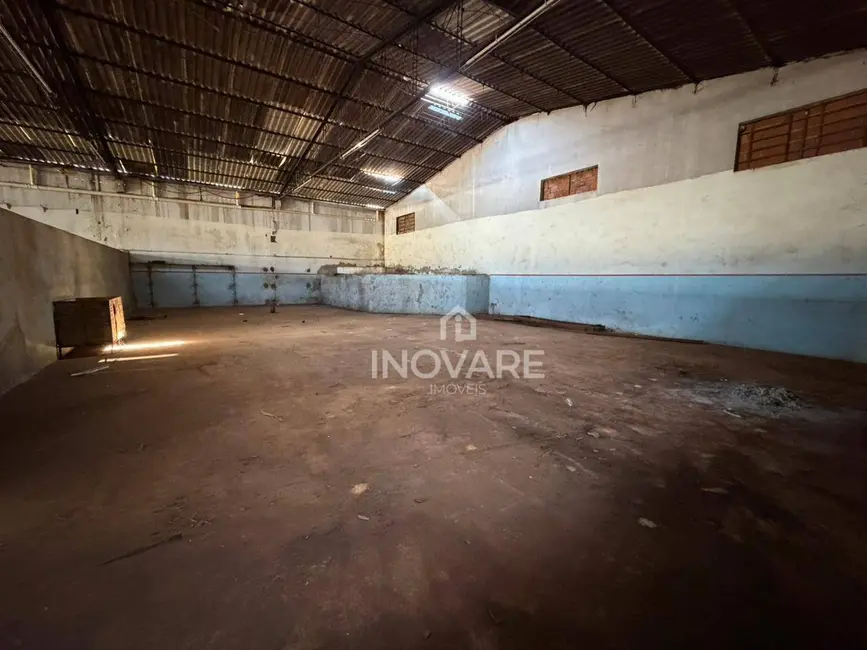 Foto 5 de Armazém / Galpão para alugar, 385m2 em Itumbiara - GO