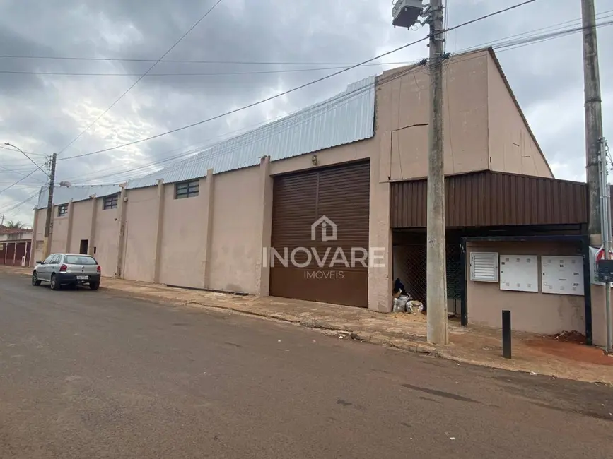 Foto 1 de Armazém / Galpão para alugar, 1400m2 em Setor Novo Horizonte, Itumbiara - GO