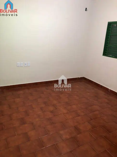 Foto 4 de Casa com 3 quartos para alugar em Setor Novo Horizonte, Itumbiara - GO