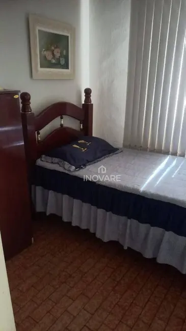 Foto 4 de Casa com 3 quartos à venda, 360m2 em Itumbiara - GO