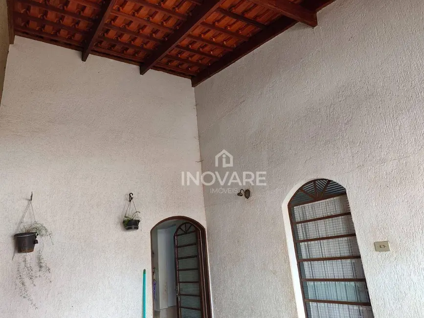 Casa com 2 quartos à venda, 360m2 em Itumbiara - GO - imagem 2 Foto 2 de Casa com 2 quartos à venda, 360m2 em Itumbiara - GO
