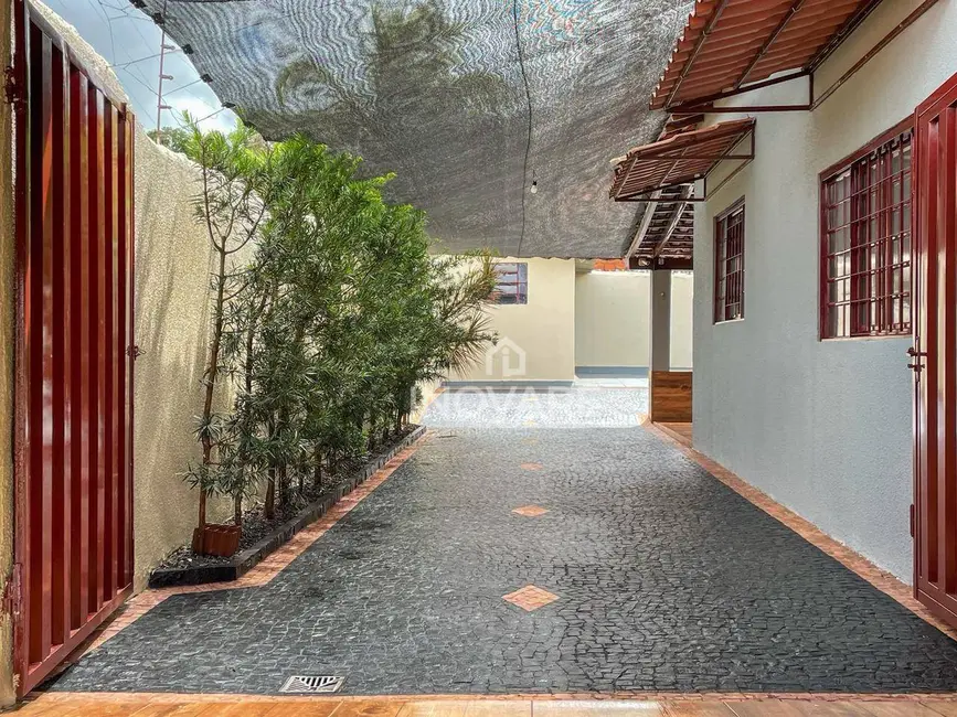 Casa com 3 quartos à venda, 360m2 em Jardim Liberdade, Itumbiara - GO - imagem 6 Foto 6 de Casa com 3 quartos à venda, 360m2 em Jardim Liberdade, Itumbiara - GO