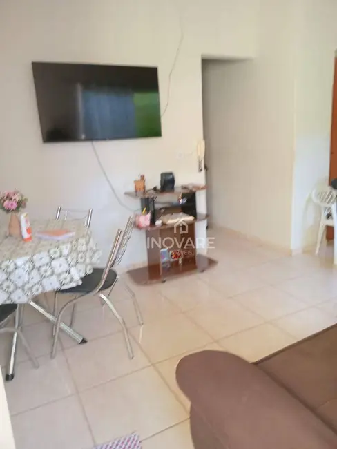 Foto 2 de Casa com 2 quartos à venda, 150m2 em Jardim Nova Itumbiara, Itumbiara - GO