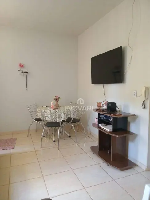 Foto 3 de Casa com 2 quartos à venda, 150m2 em Jardim Nova Itumbiara, Itumbiara - GO