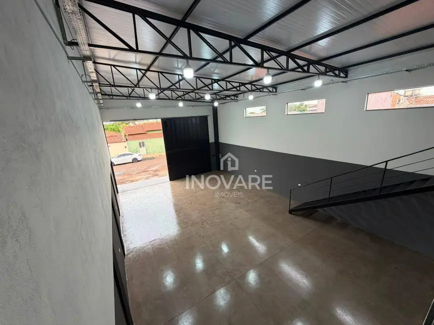 Foto 4 de Armazém / Galpão para alugar, 200m2 em Itumbiara - GO