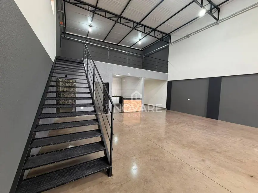Foto 9 de Armazém / Galpão para alugar, 200m2 em Itumbiara - GO