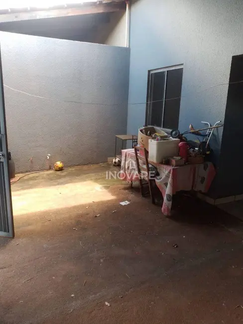 Foto 5 de Casa com 2 quartos à venda, 108m2 em Itumbiara - GO
