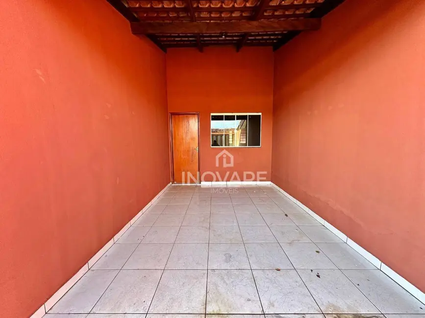 Foto 3 de Casa com 3 quartos para alugar, 240m2 em Itumbiara - GO