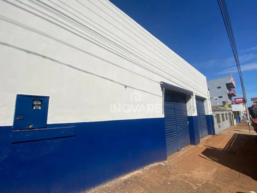 Foto 2 de Armazém / Galpão para alugar, 800m2 em Itumbiara - GO