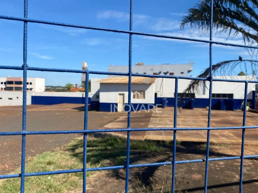 Foto 6 de Armazém / Galpão para alugar, 800m2 em Itumbiara - GO