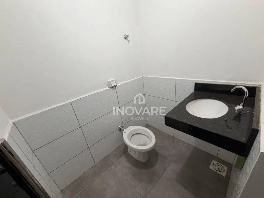 Armazém / Galpão para alugar, 250m2 em Itumbiara - GO - imagem 3 Foto 3 de Armazém / Galpão para alugar, 250m2 em Itumbiara - GO