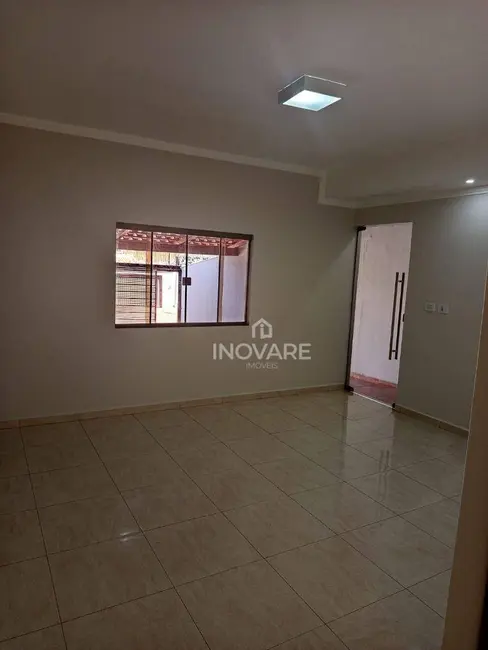 Foto 3 de Casa com 3 quartos à venda, 180m2 em Karfan, Itumbiara - GO