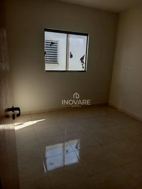 Foto 2 de Casa com 3 quartos à venda, 180m2 em Karfan, Itumbiara - GO