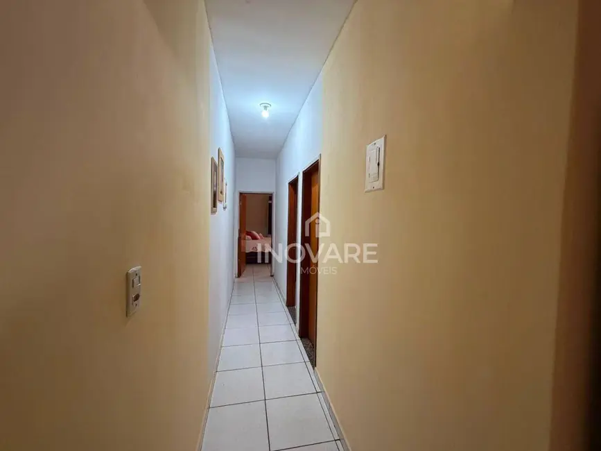 Foto 7 de Casa com 2 quartos à venda, 360m2 em Setor Buritys, Itumbiara - GO