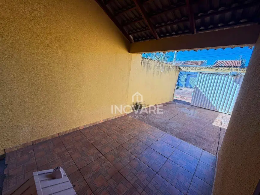 Foto 2 de Casa com 2 quartos à venda, 360m2 em Setor Buritys, Itumbiara - GO