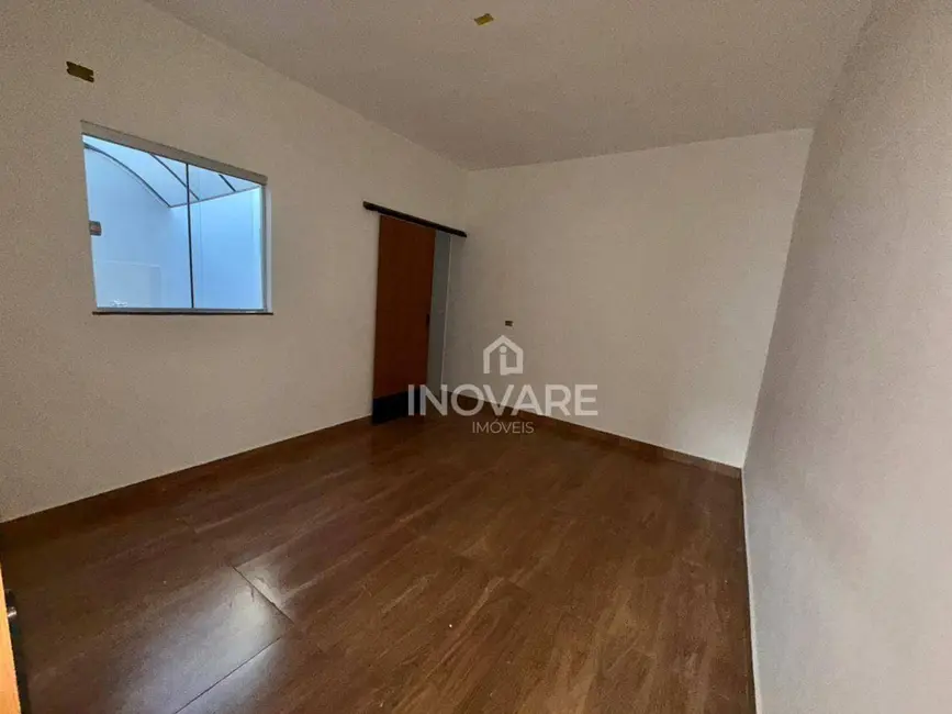 Foto 4 de Kitnet com 1 quarto para alugar, 275m2 em Itumbiara - GO