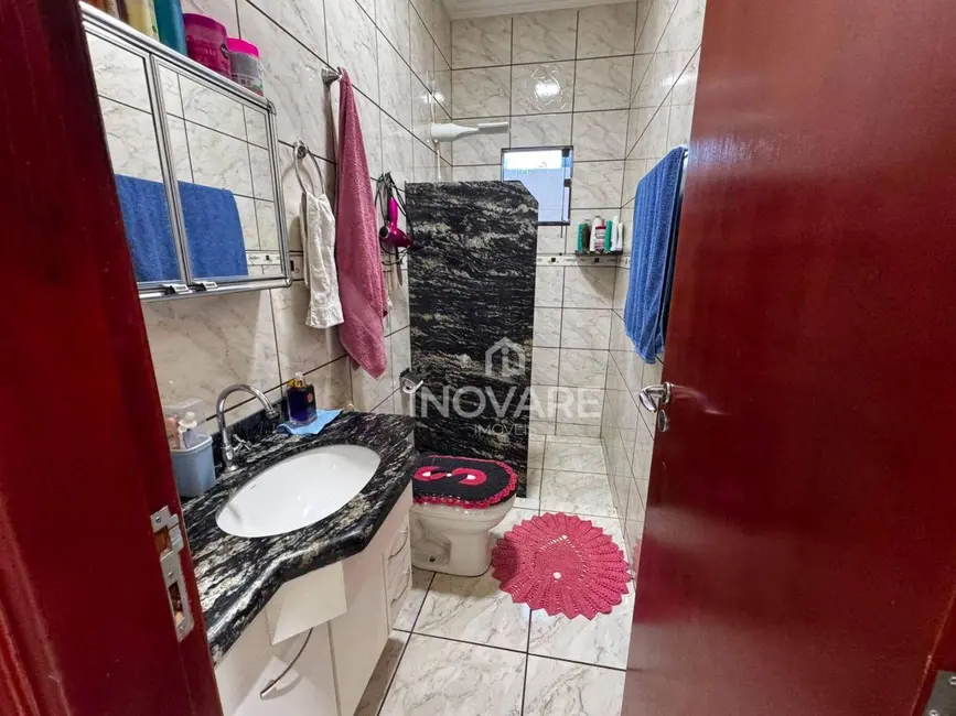 Foto 5 de Casa com 3 quartos à venda, 360m2 em Jardim Leonora, Itumbiara - GO