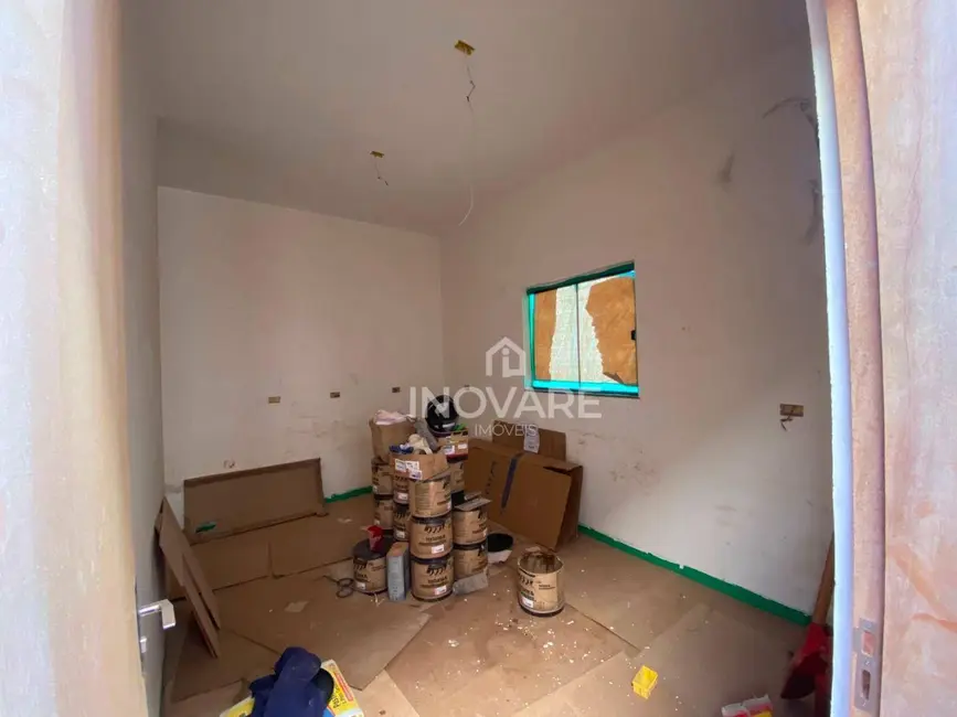 Foto 3 de Casa com 3 quartos à venda, 180m2 em Itumbiara - GO
