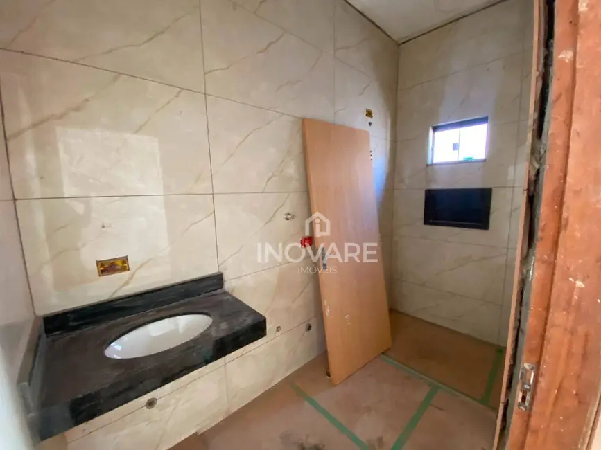 Foto 8 de Casa com 3 quartos à venda, 180m2 em Itumbiara - GO